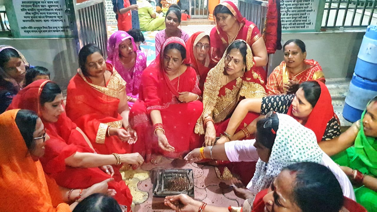 REWA : मध्यप्रदेश में बढ़ते अपराध को लेकर महिला कांग्रेस ने किया सद्बुद्धि यज्ञ